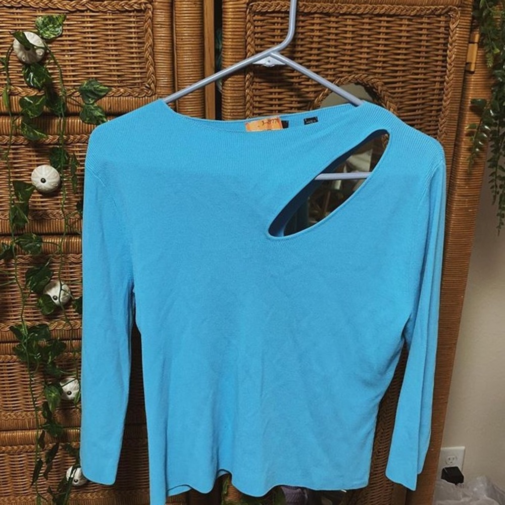 blue quarter sleeve